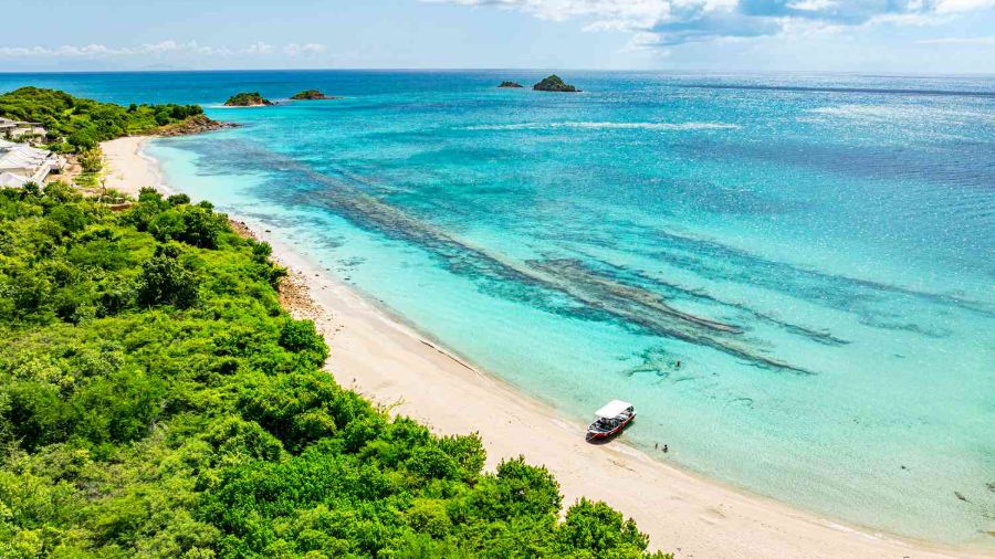 Antigua sailing charter